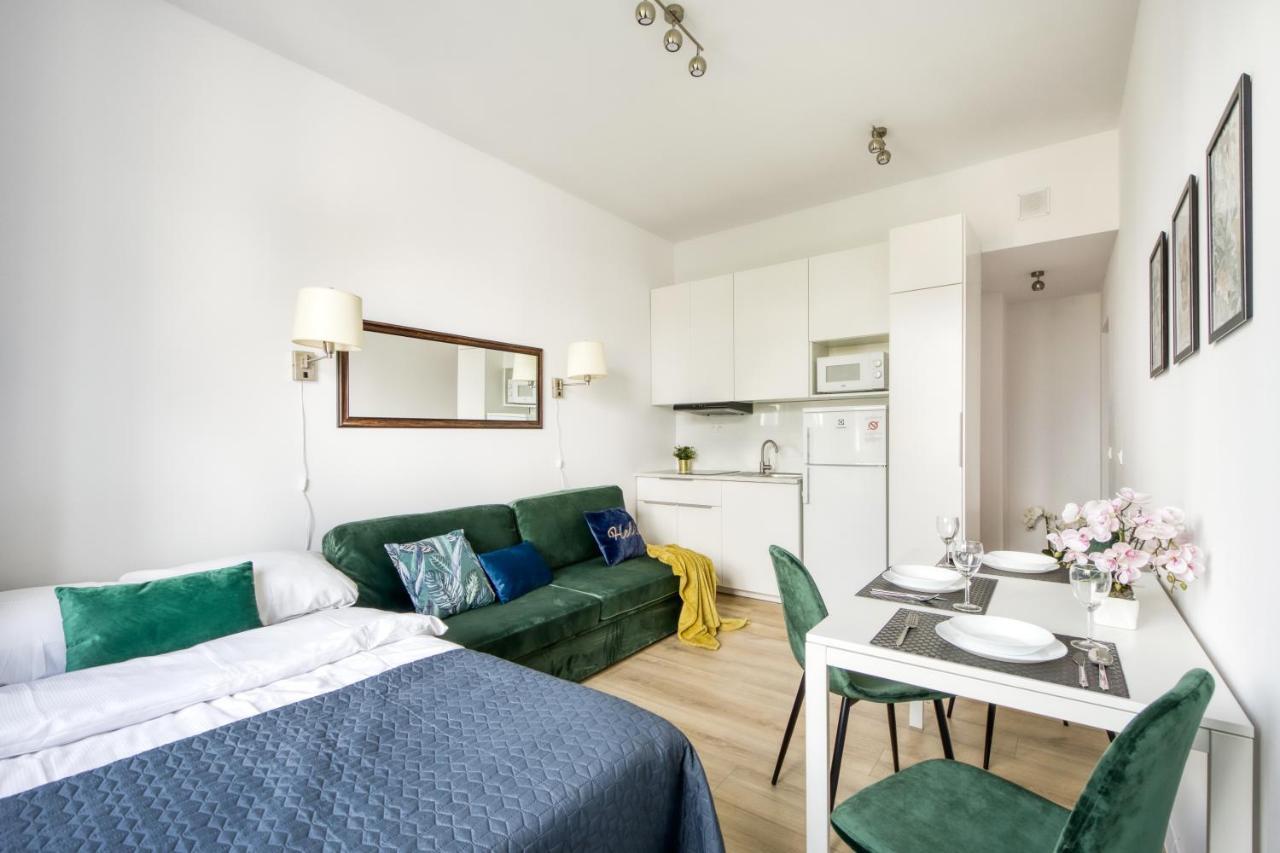 23 Unit Miniapartments Warszawa Lotnisko Okecie Fajne Ministudio Przy Bitwy Warszawskiej מראה חיצוני תמונה