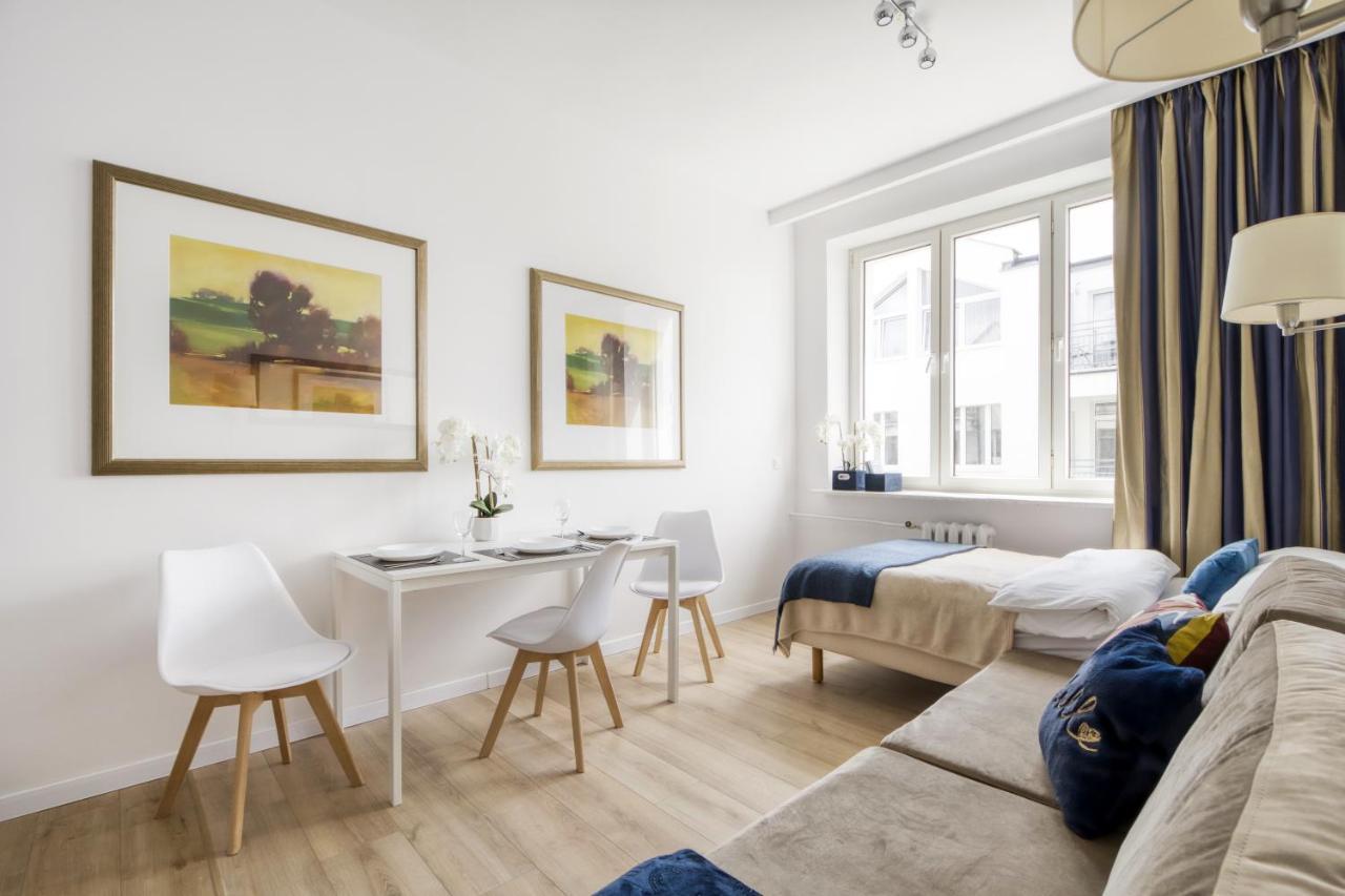 23 Unit Miniapartments Warszawa Lotnisko Okecie Fajne Ministudio Przy Bitwy Warszawskiej מראה חיצוני תמונה