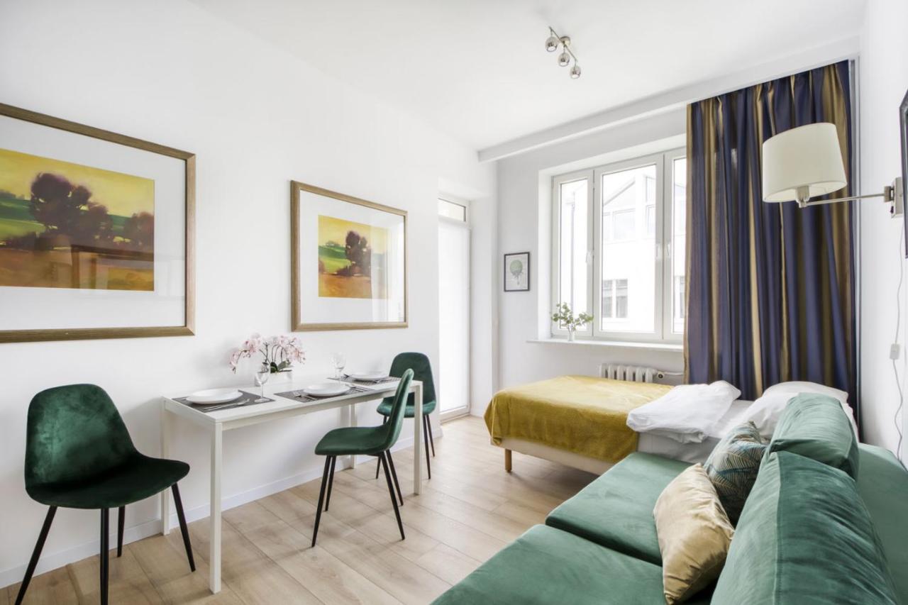 23 Unit Miniapartments Warszawa Lotnisko Okecie Fajne Ministudio Przy Bitwy Warszawskiej מראה חיצוני תמונה