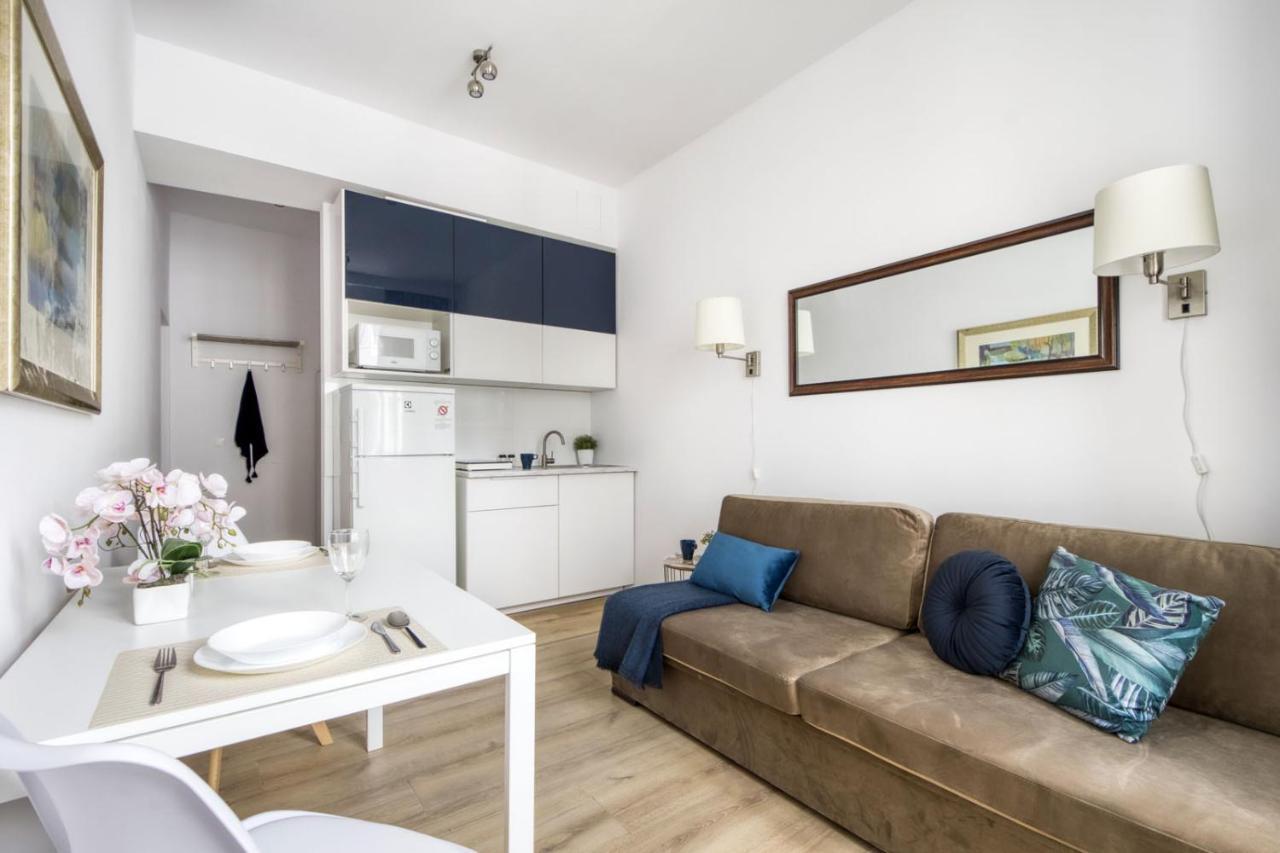 23 Unit Miniapartments Warszawa Lotnisko Okecie Fajne Ministudio Przy Bitwy Warszawskiej מראה חיצוני תמונה